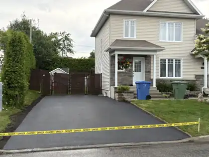 Nouvelle entrée avec accès garage à Québec